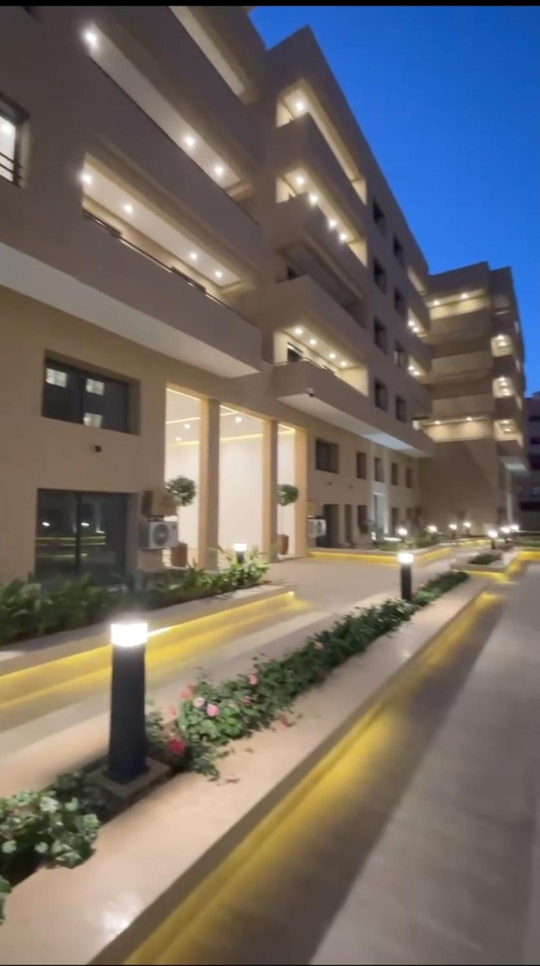Elegant Duplex Avec Deux Piscines Et Vue Magnifique Apartamento Marraquexe